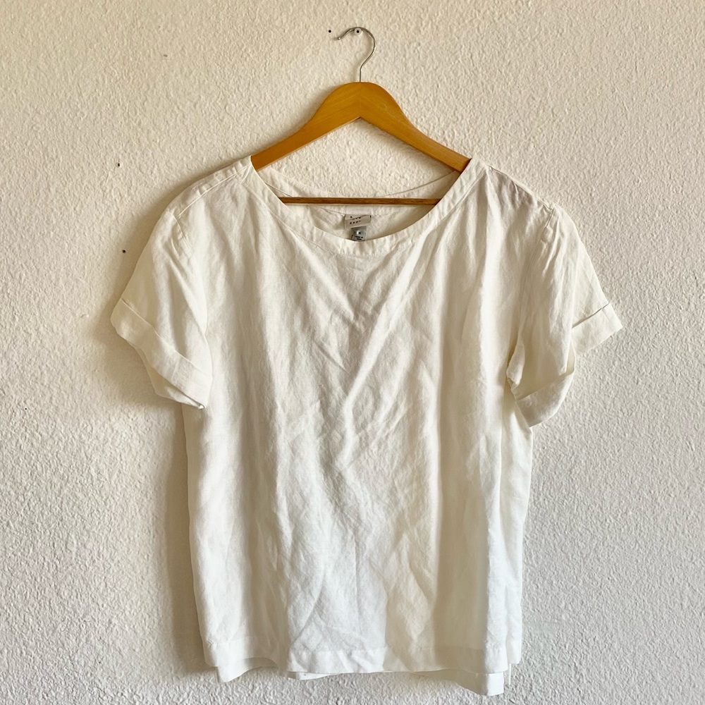 A NEW DAY linenwhite tee